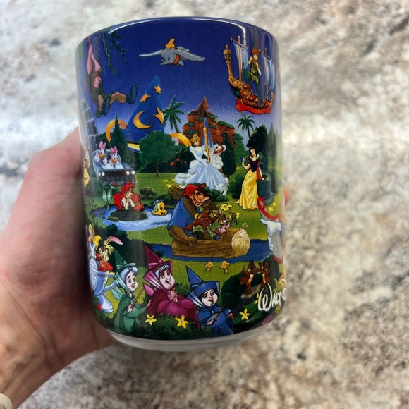 Walt Disney World mug - Picture 3 of 5